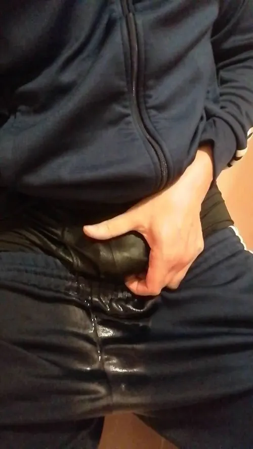 Help me plan my next fully clothed piss drench. 40 M UK