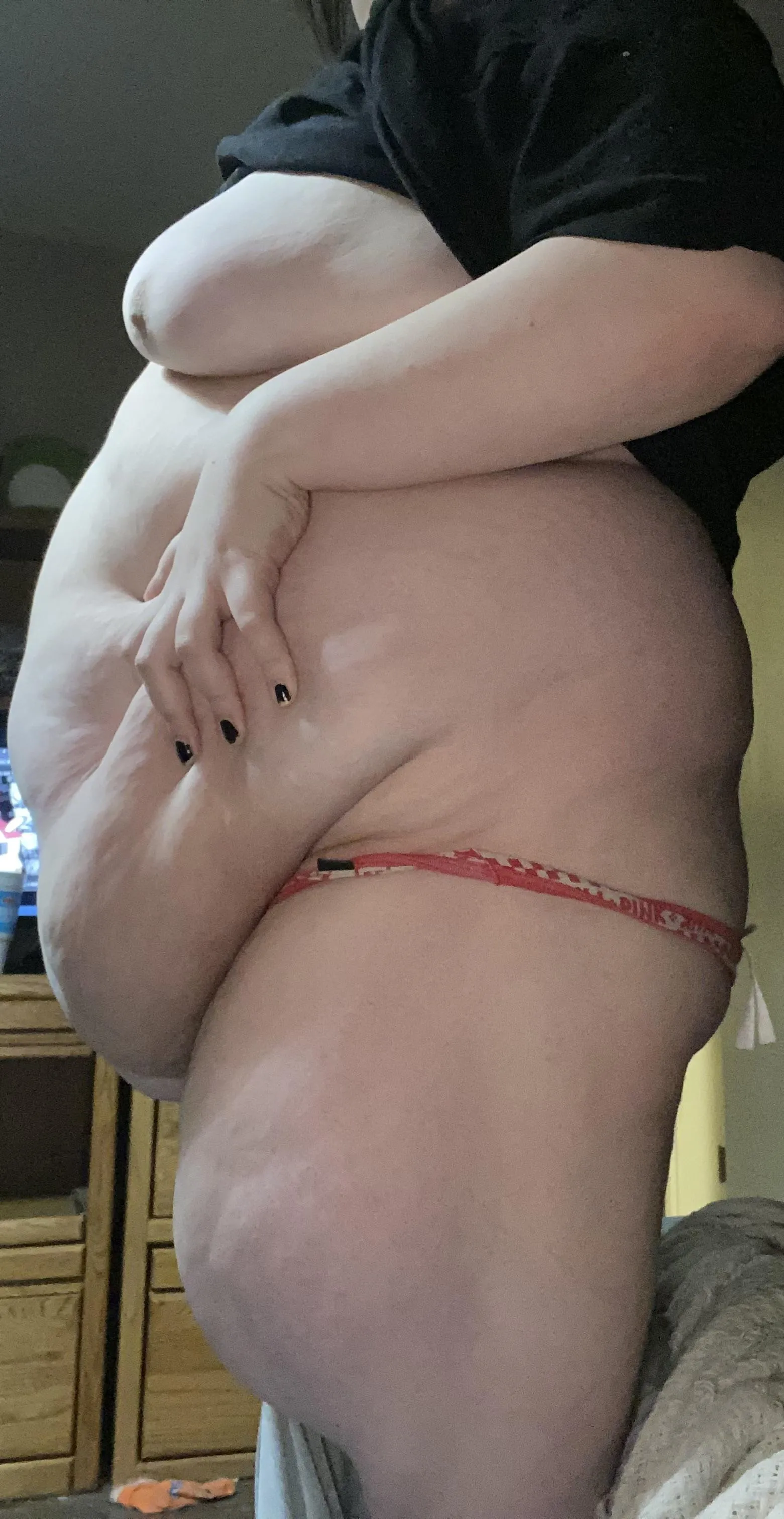 Hi everyone, happy Friday!~