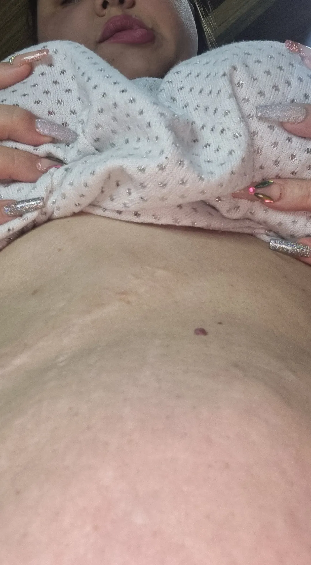 mommy full of stretch marks