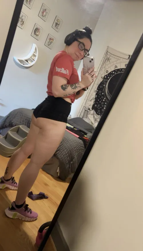 [selling] come get a taste of my panties! Also offering fetish services, customs videos, premades, sexting, & GFE.