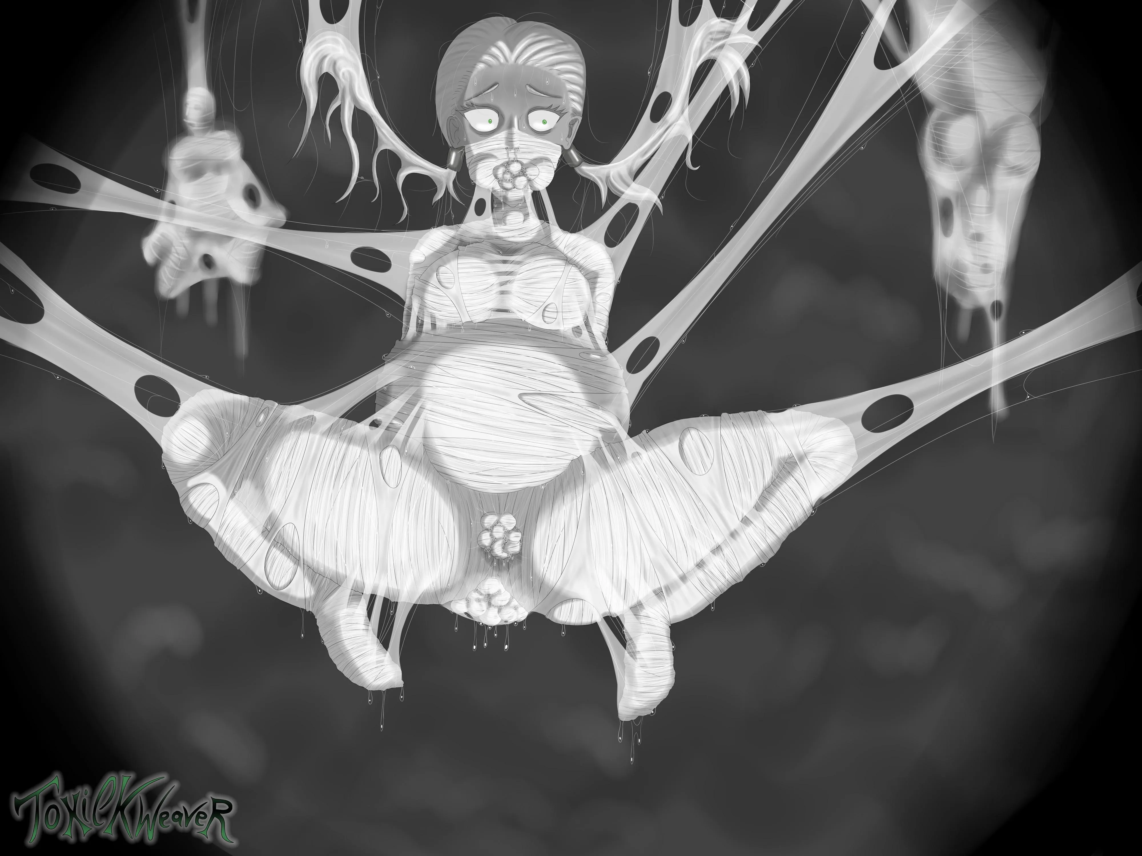 This eggsac seems ready to give birth to a large quantity of spiders, the miracle of life.