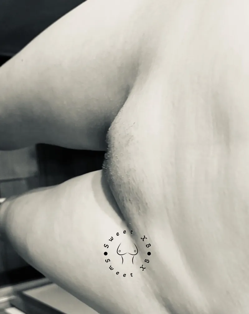 Was playing around with filters and landed on this one:)