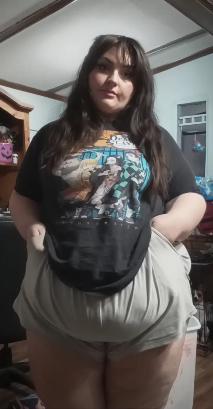 You know if she built like this the food is gonna be fire 🔥