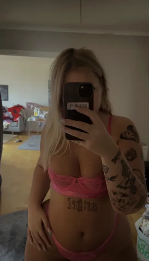 I like early cummers, they make me feel like I’m really hot