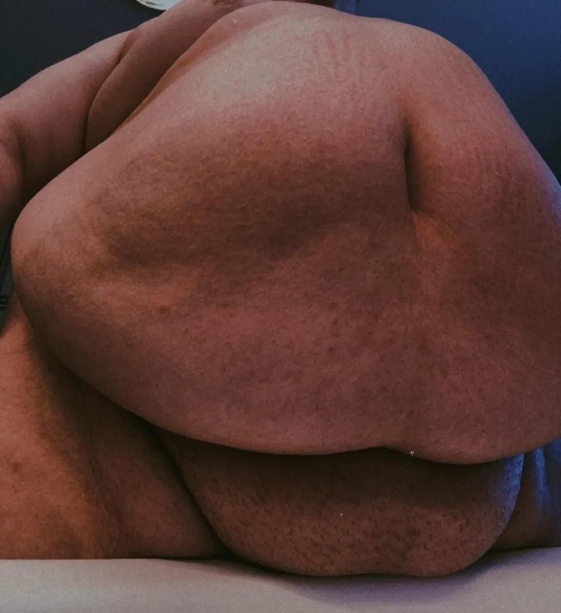 I need a skinny petite girl to suffocate under my fat belly.