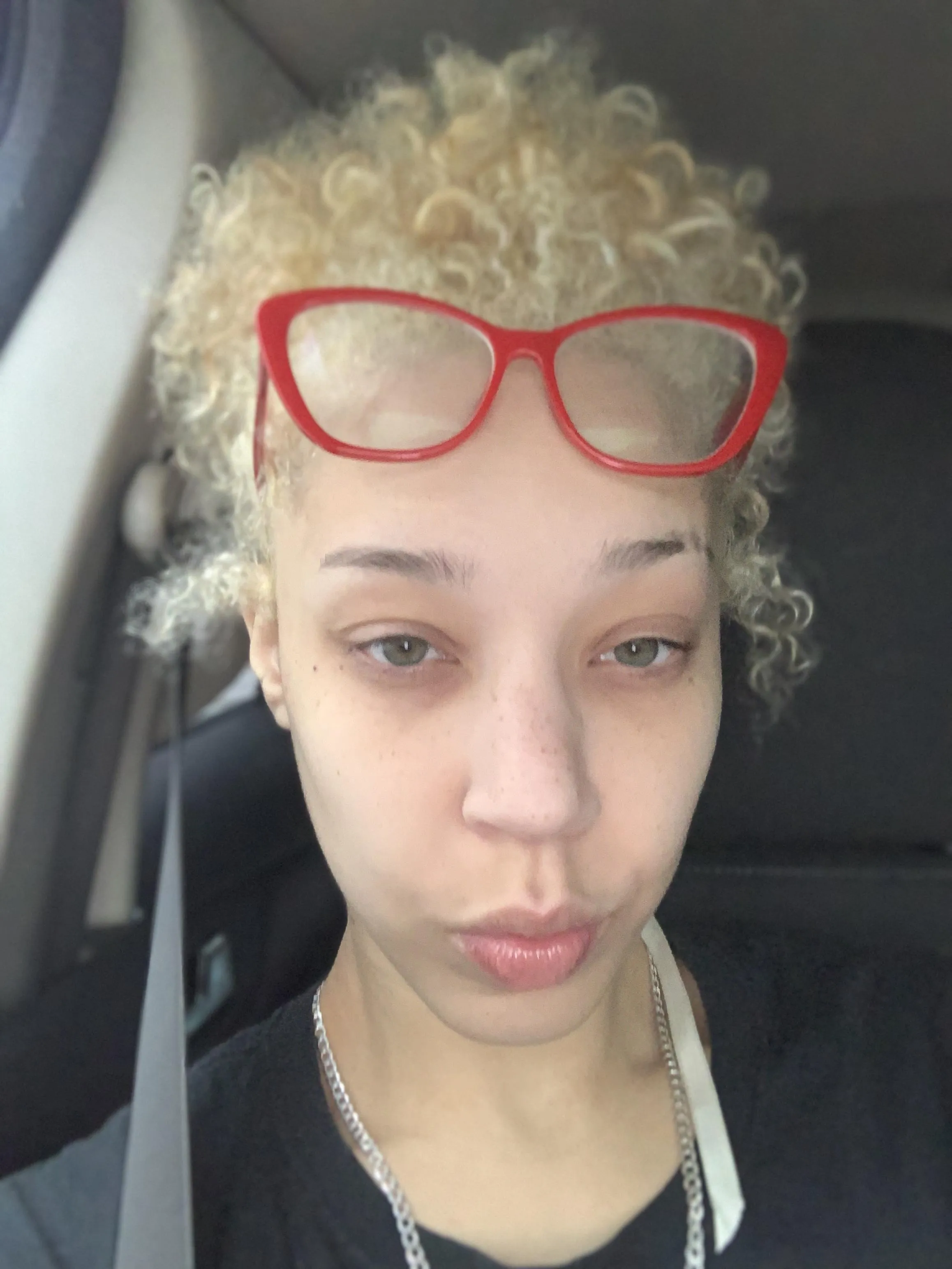 I’ll tease till you fold 🌙