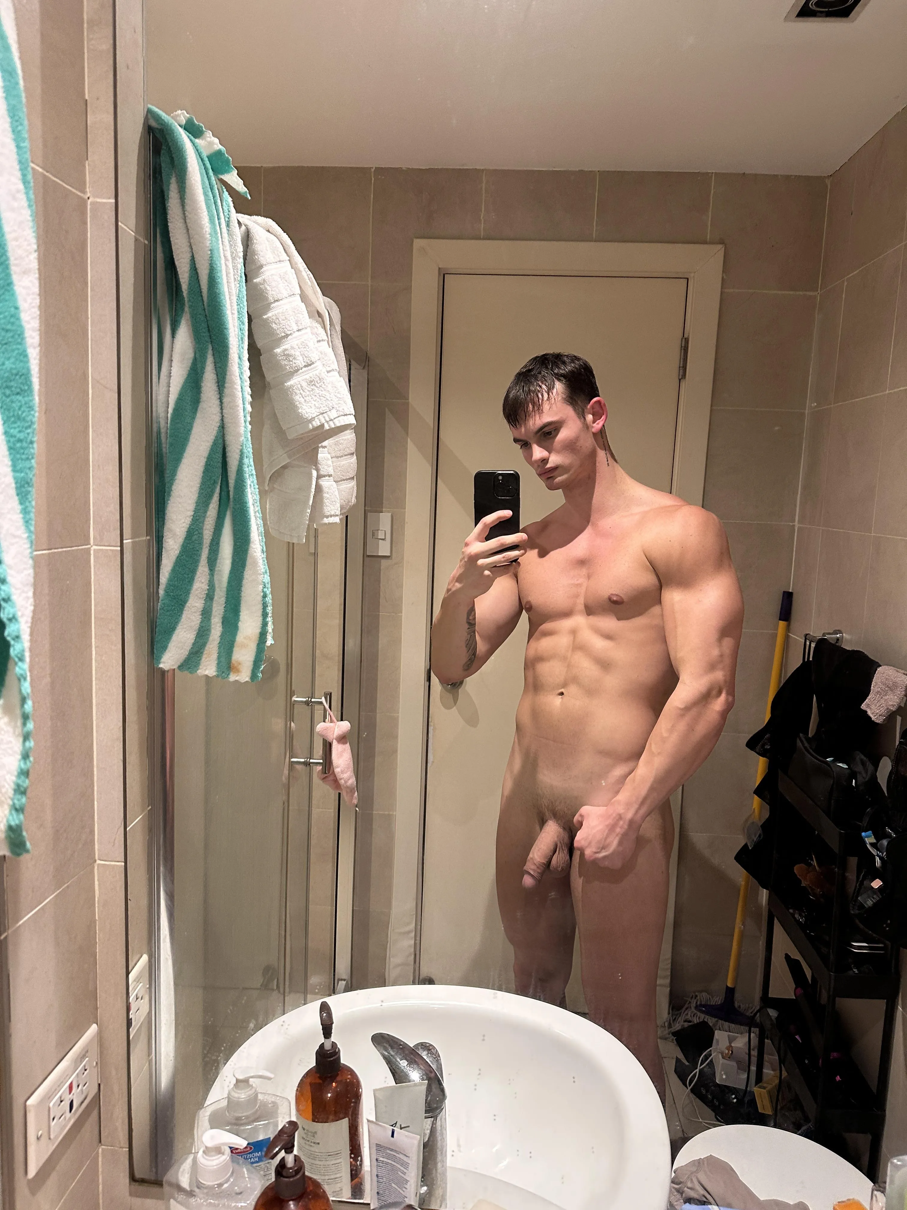 @KoghanTimothy  I woke up like this… hard and needing attention.
You available? 😏