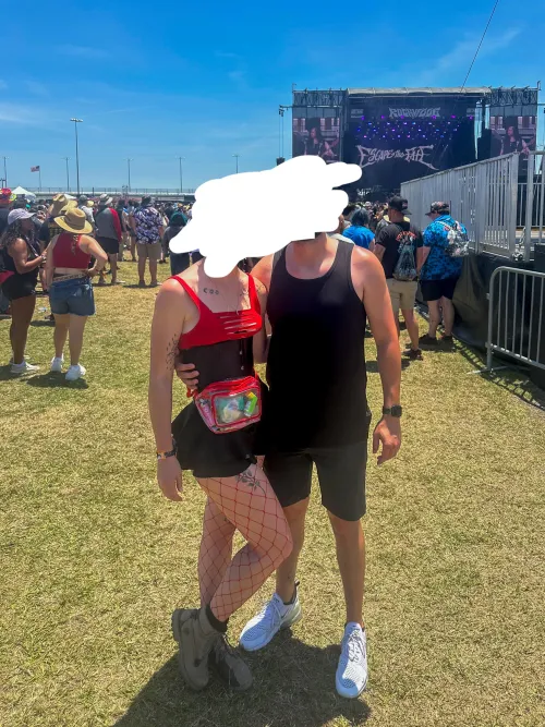 [mf4f][mf4mf] [Mf4t]bi couple in the Orlando area looking for fun both in and out of the bedroom!