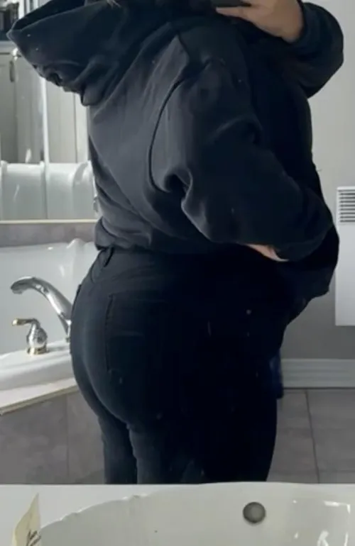 My Real Sister ass 🍑