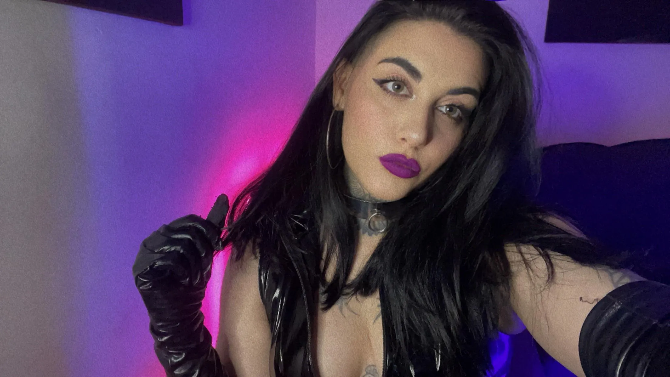 October is here and you should start drip in your cage for your goddess 🥵🥵🥵🥵 FETISH LOVER 😈 [CUSTOM] [DOMME][longterm] [sext][videocall] YOU’LL NEVER FORGET WHO OWNS YOU 😈🖤