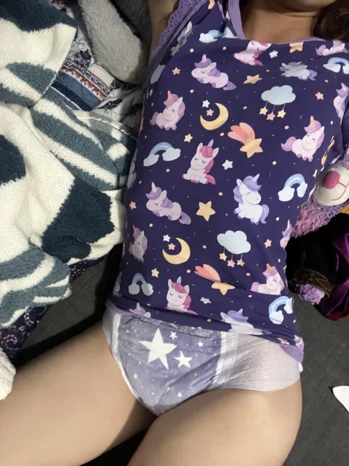 purple princess vibes ✨💜 guess what’s crinkly under here?