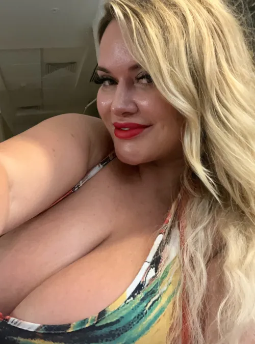 say “control” and i’ll obey ur every word