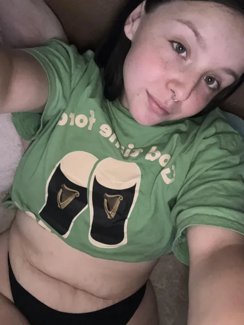 Should I send nudes to random redditor who says hi?