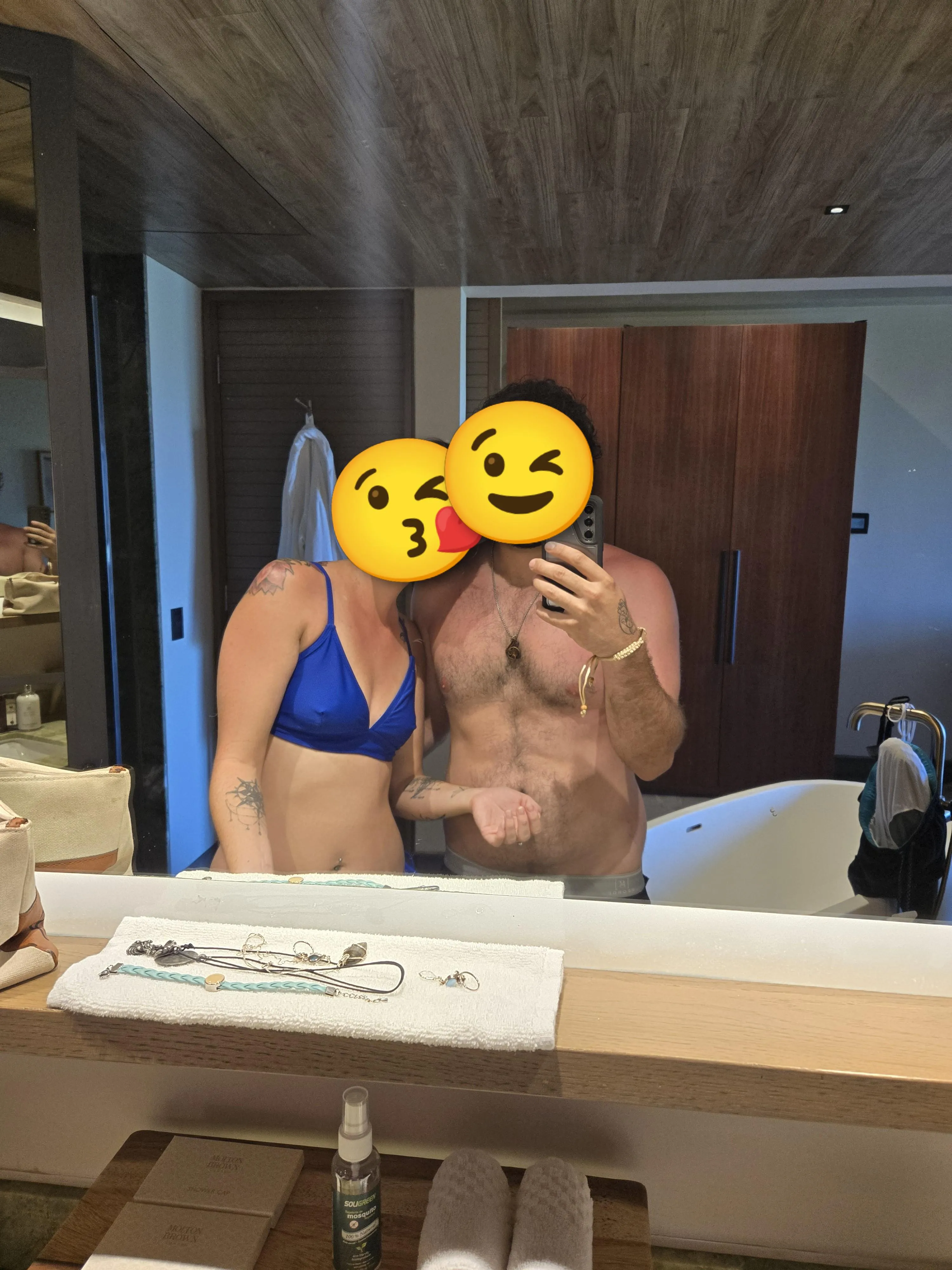 West denver Couple looking for couples