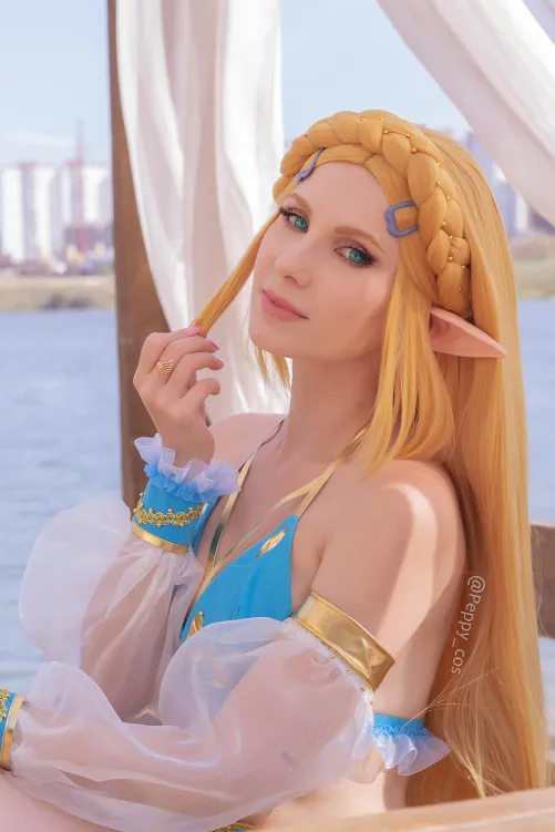 Zelda cosplay by Peppy_cos