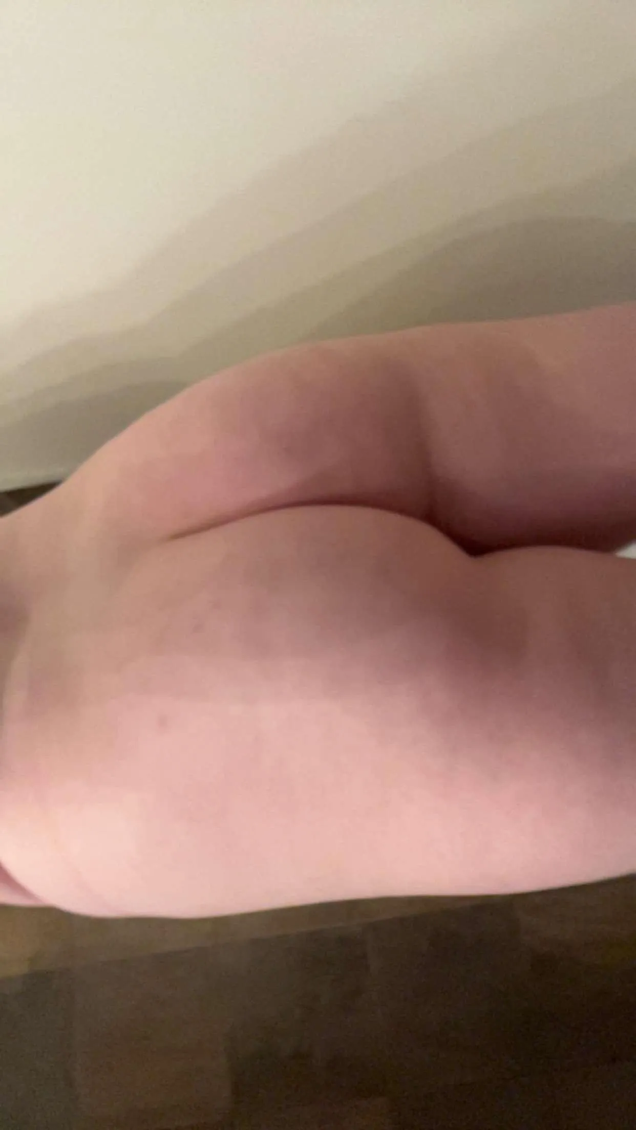 Come give me some love 😘🍑