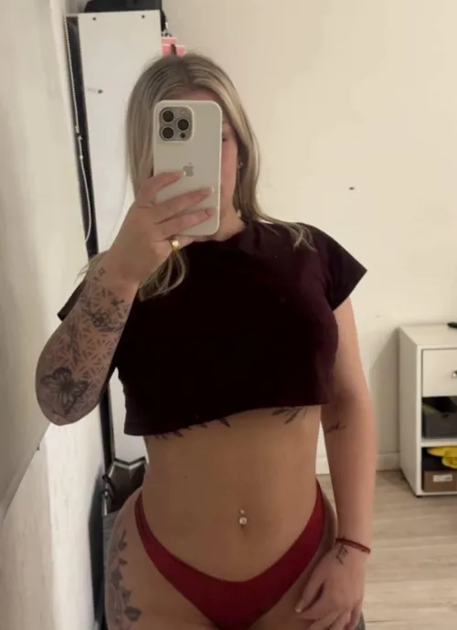 [28] - #PortlandOR - feeling lonely, anyone free to fuck me?