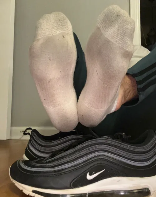 Day 3 in these socks with my Nikes.