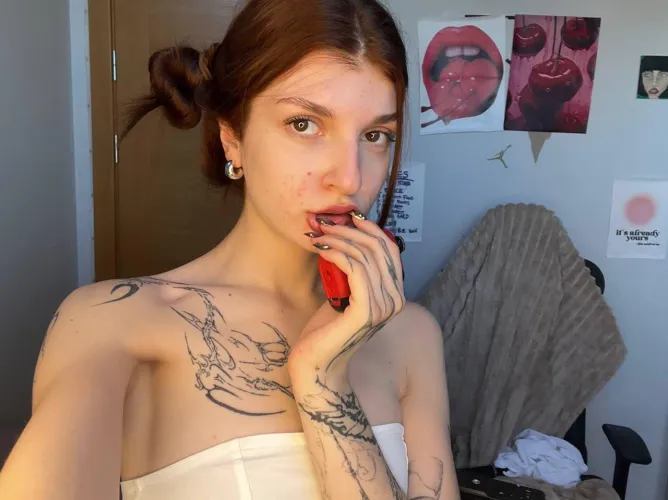 no makeup, but these inks make up for it