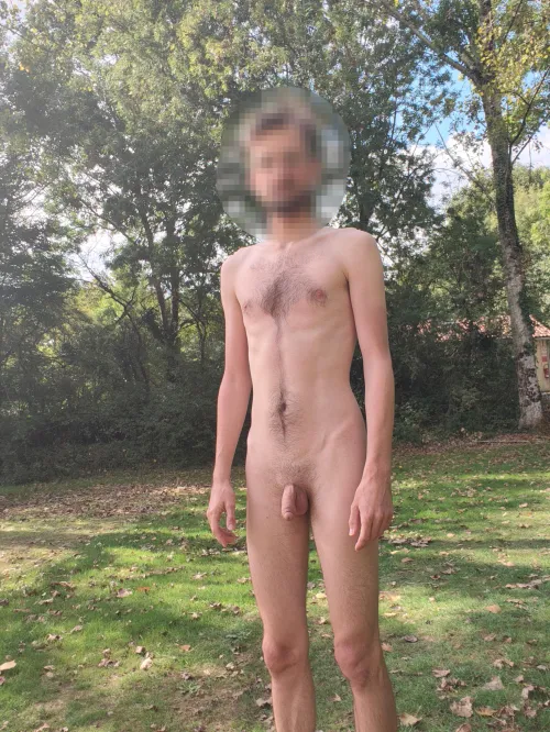 Autumn is still nudist time!