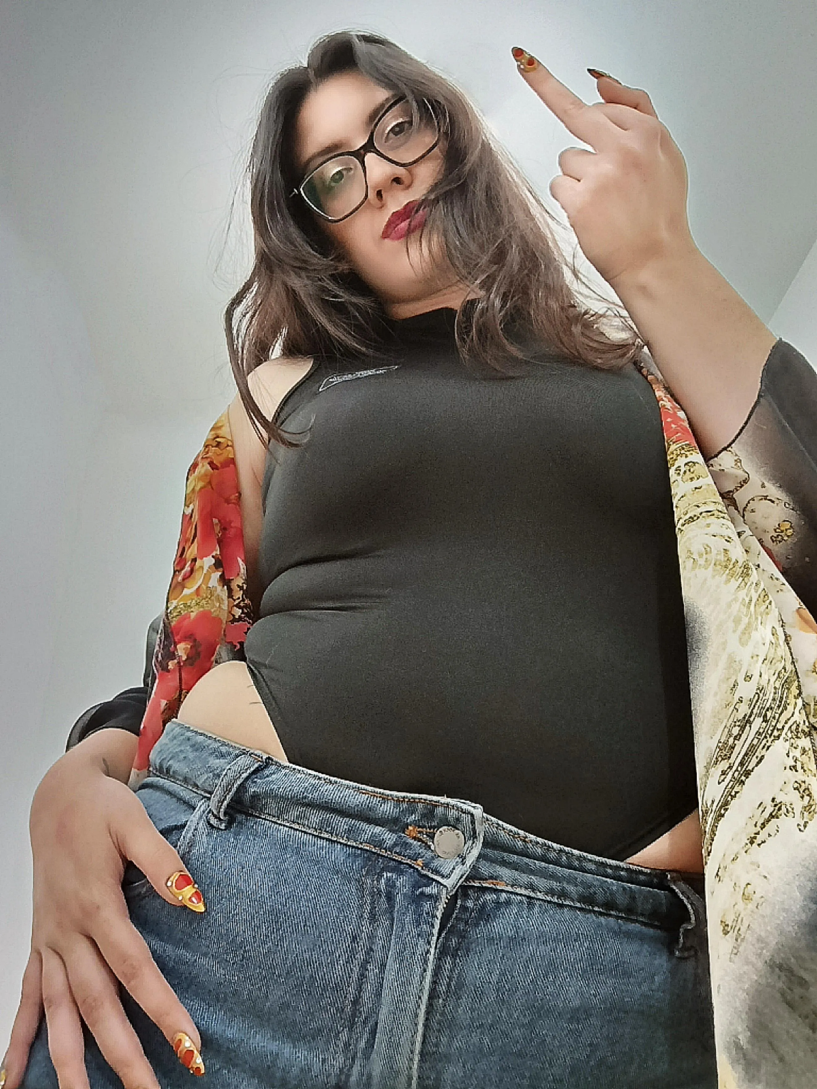 Your bossy mommy got her nails done for a party today