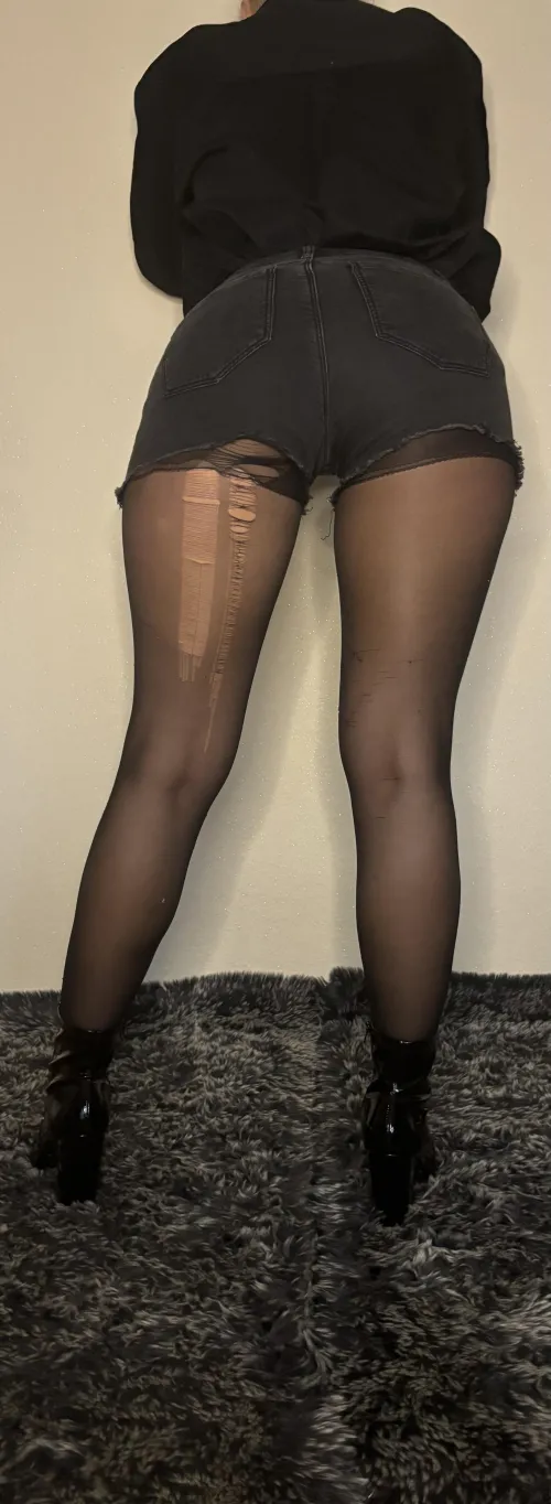 I was so cheeky again and tore open the beginning of my tights so that you could go ahead and spank me behind