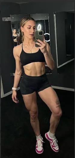 Are these abs making eye contact with you too?