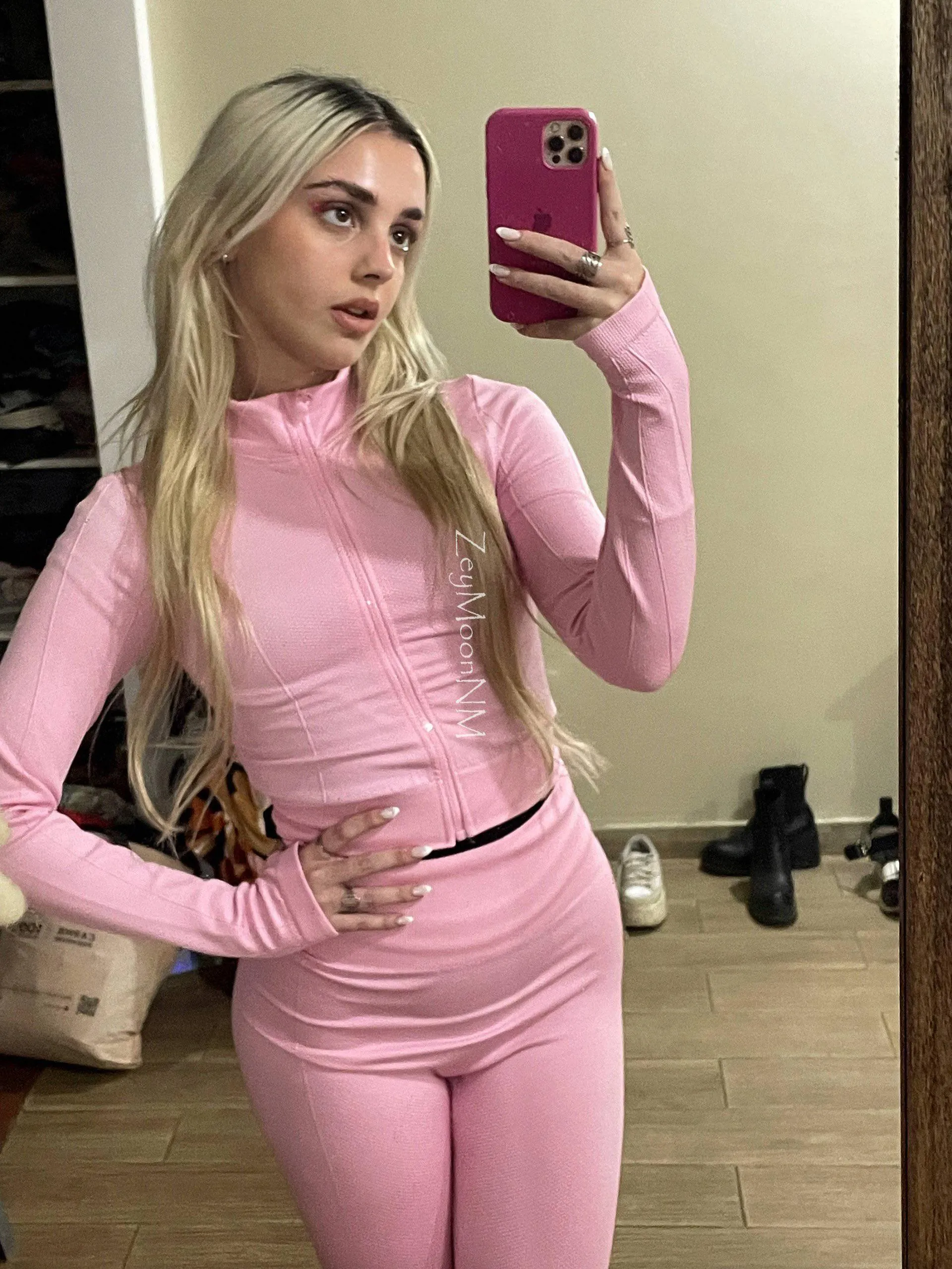 Too much tension in the gym to just blame the weights