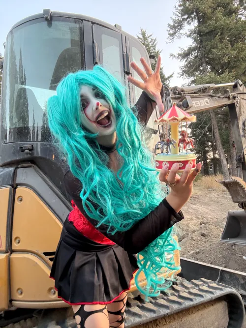 Wanna see my secret party trick?