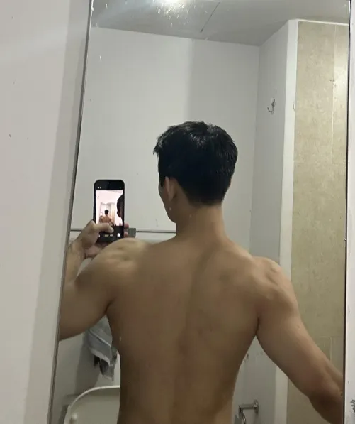 Chinito Bull looking for couple