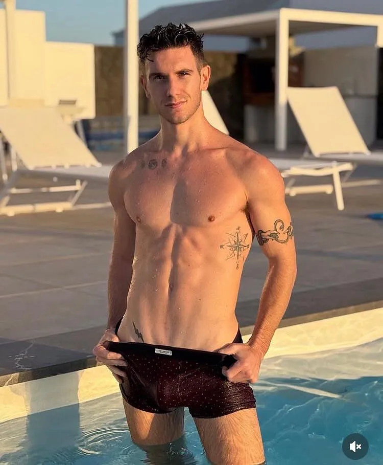 Come and join me for a swim!