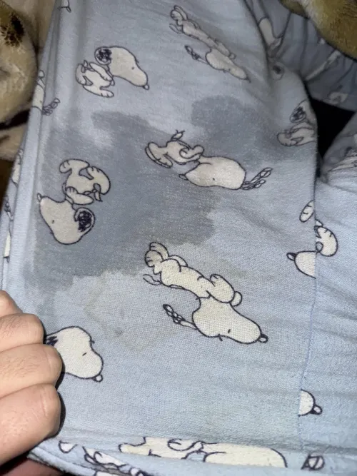 I came so hard all inside my Pyjamas