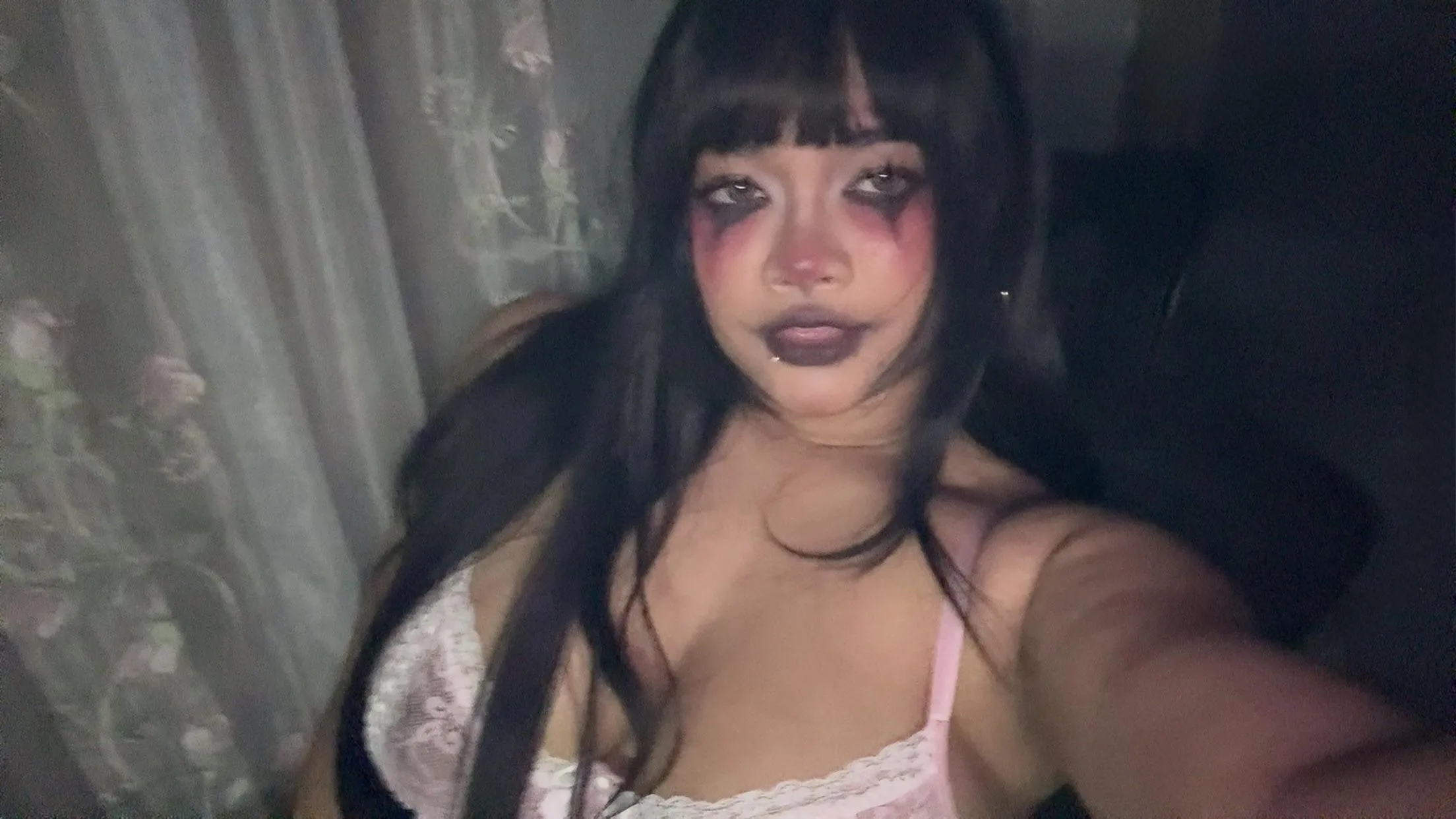 Maybe i do like clown make up