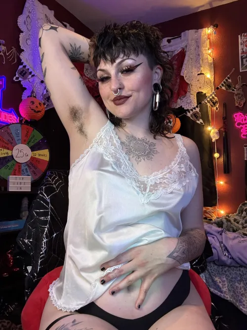 need a hairy goth gf by chance :3