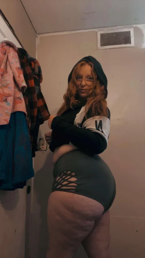 Rate my booty please