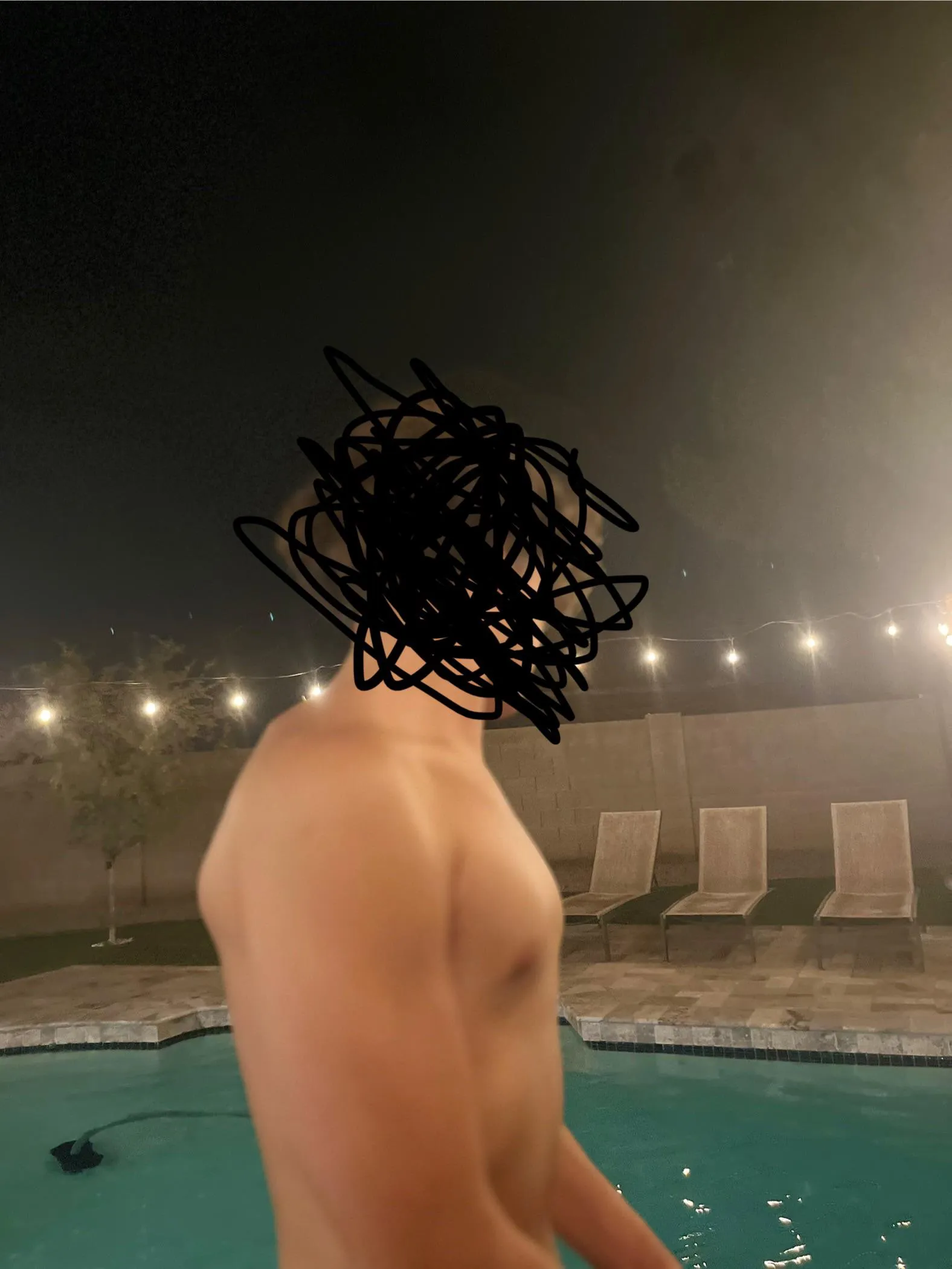 20m/f/mf looking to have fun with older woman or couples