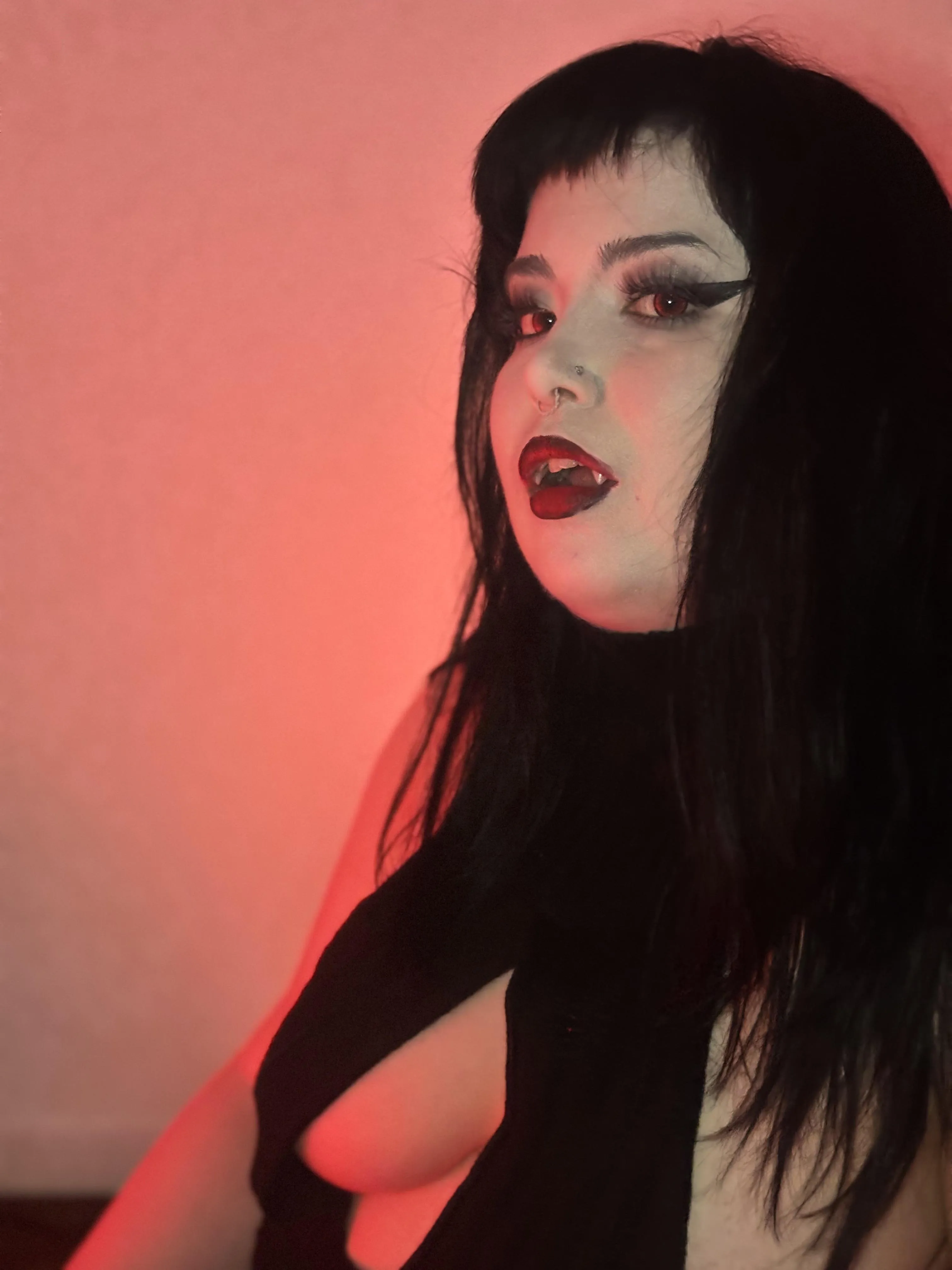 Looking for servants 🦇♥️🩸