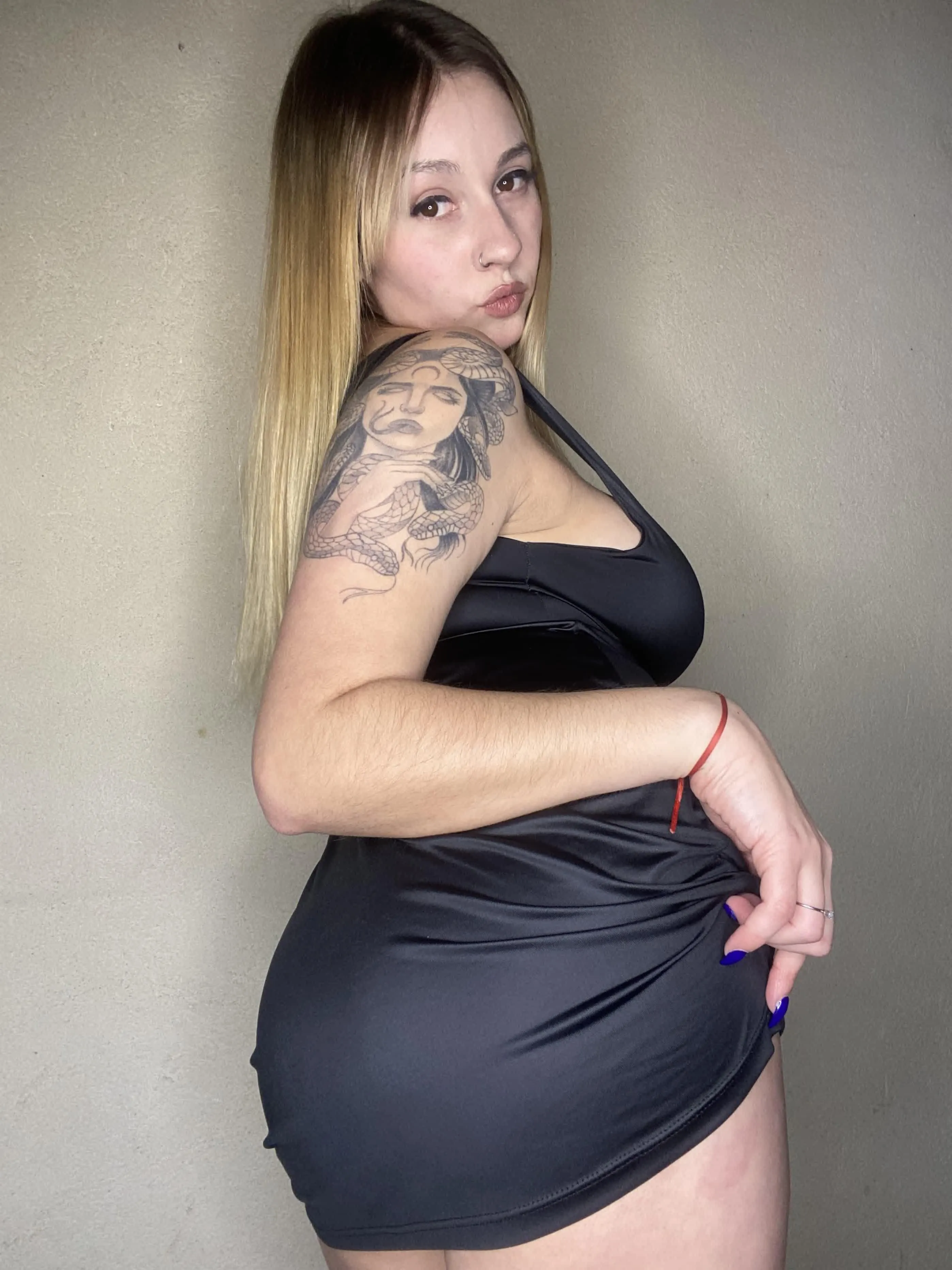 Do I look sexy to you?