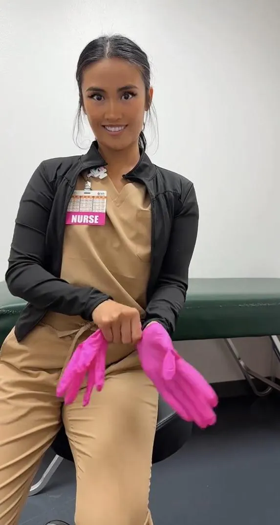 Nurse Sunshine 👩‍⚕️💋… I don’t heal, I ruin