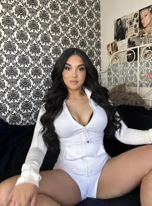 Sweet smile and clothed but with sinful thoughts 😋