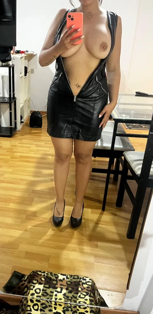 Horny mom next door says, No condoms allowed and no pulling out. You in or you out?