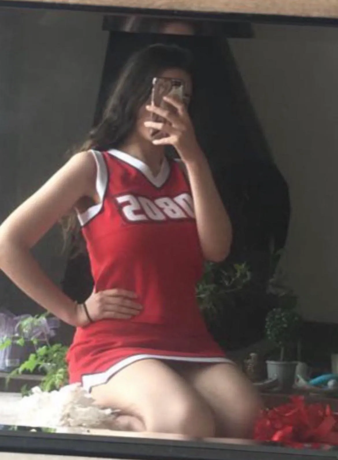 Actual cheerleader😘