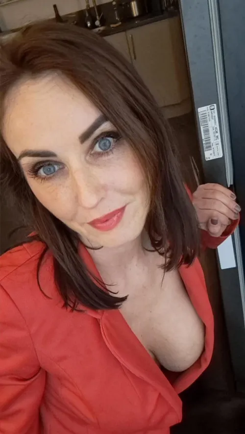 I'm the real single mom in your area haha