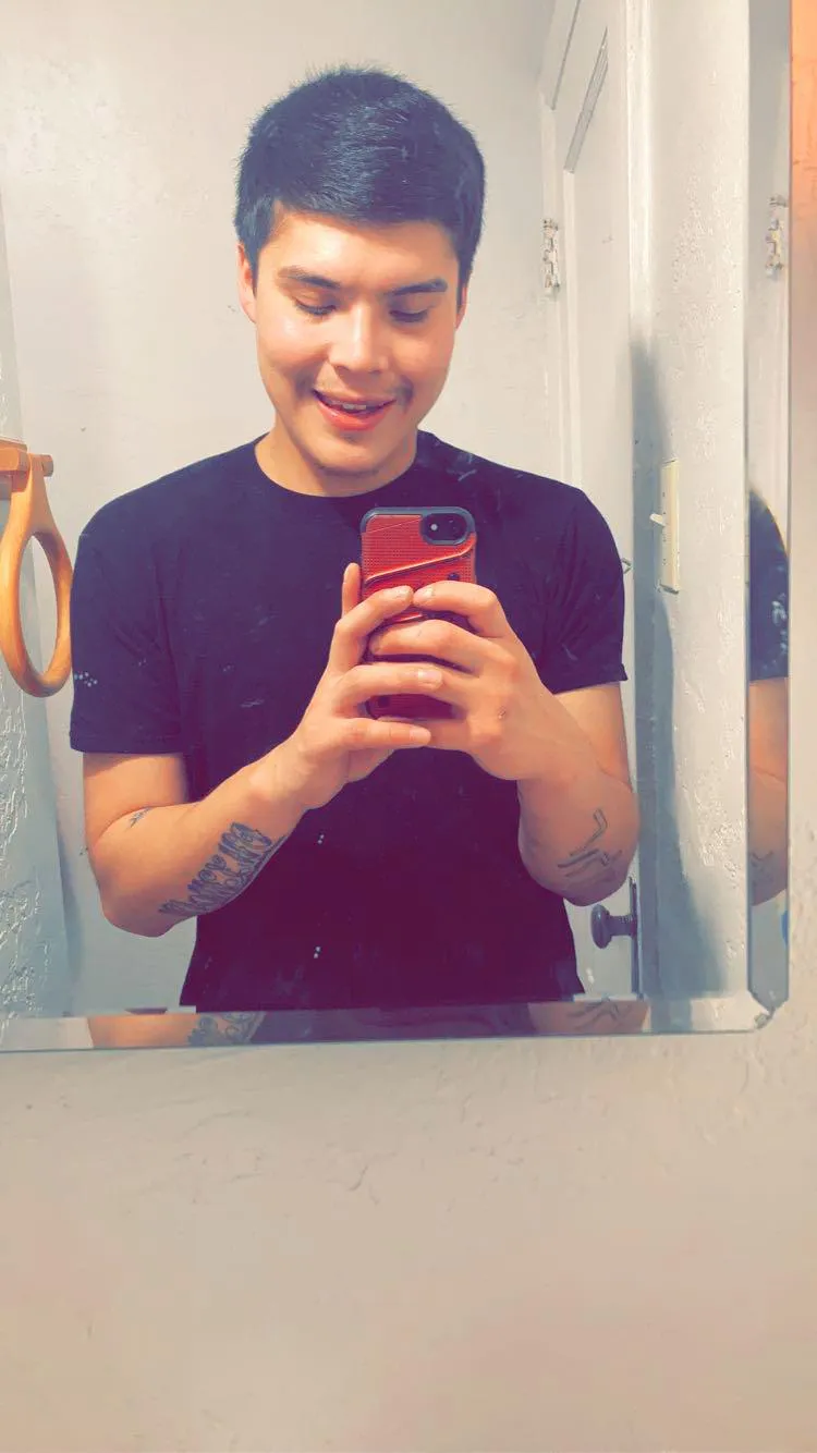 26 M4F looking for any female for a quickie or something, hookup. Super cool guy hmu in BUTTE