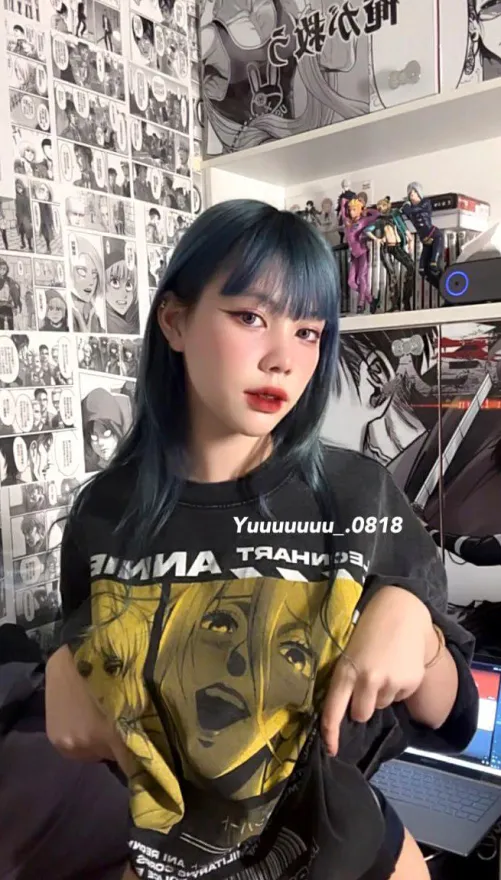 Can you tell me how cute I look today?