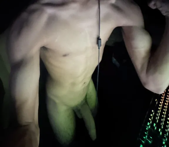 It gets heavy sometimes🍆