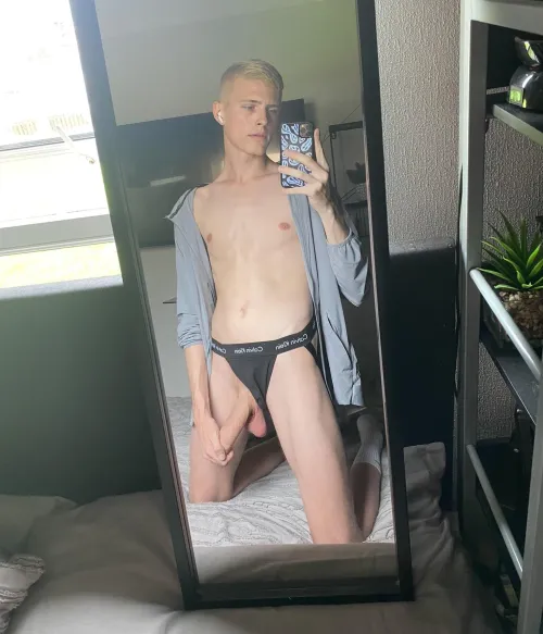 [22] dateless weekend again