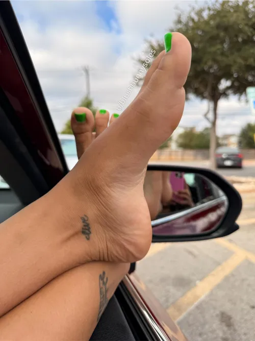 Finally, a place to share my high arches 😍