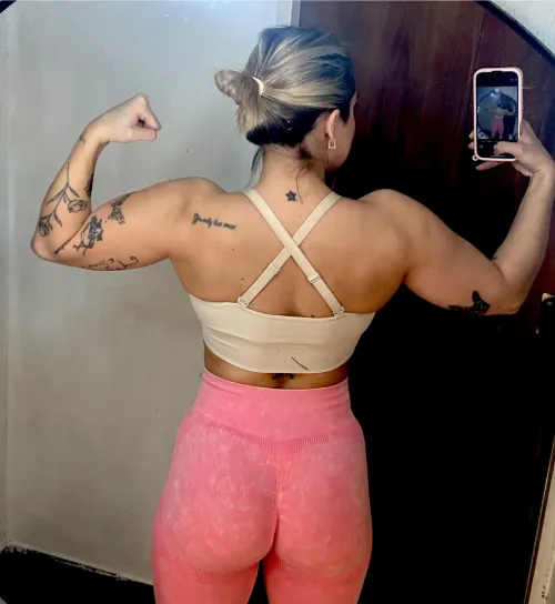 I just got back from the gym, showing off my gains.