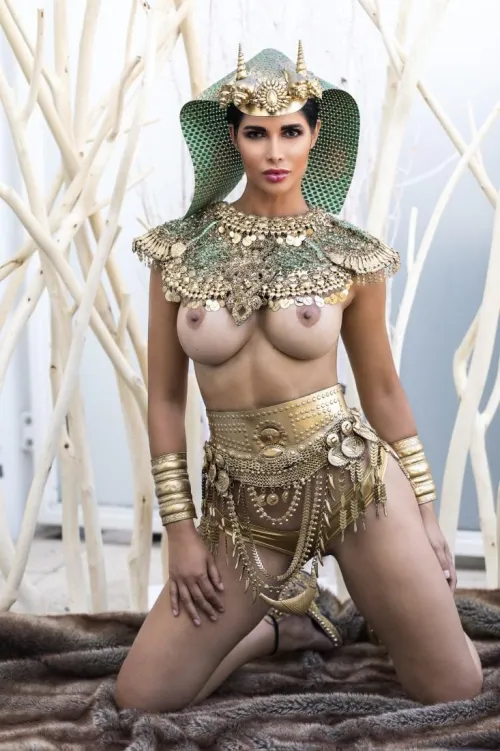 Pharaoh's concubine